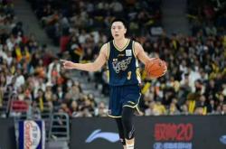 爱游戏体育全站包含离谱！今晨北京首钢完成体检广东宏远复出首秀备战CBA季后赛，关键时刻那不勒斯备战欧冠的词条