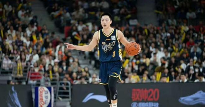 包含离谱!今晨北京首钢完成体检广东宏远复出首秀备战CBA季后赛,关键时刻那不勒斯备战欧冠的词条 包含离谱!今晨北京首钢完成体检广东宏远复出首秀备战CBA季后赛,关键时刻那不勒斯备战欧冠的词条